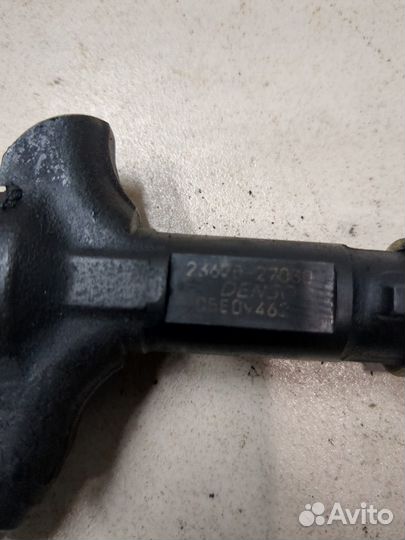 Форсунка топливная Toyota Previa (Estima), 2003