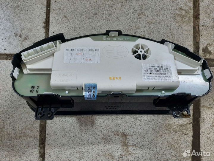 Щиток приборов FAW V5 пробег 67 тыс.км