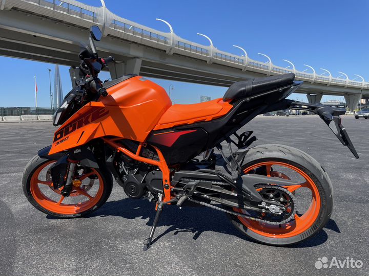 KTM duke 390