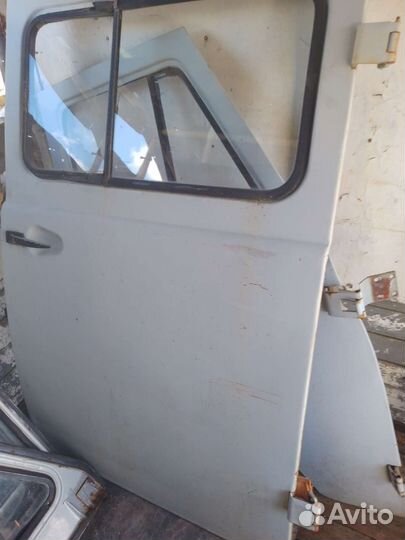 Двери на УАЗ буханка