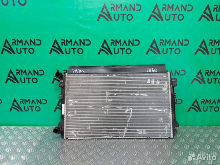 Радиатор двигателя (двс) Volkswagen Tiguan 2