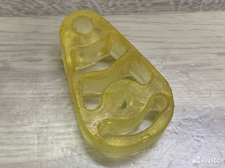 Подвес глушителя BMW