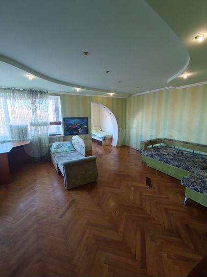 3-к. квартира, 105,4 м², 4/5 эт.