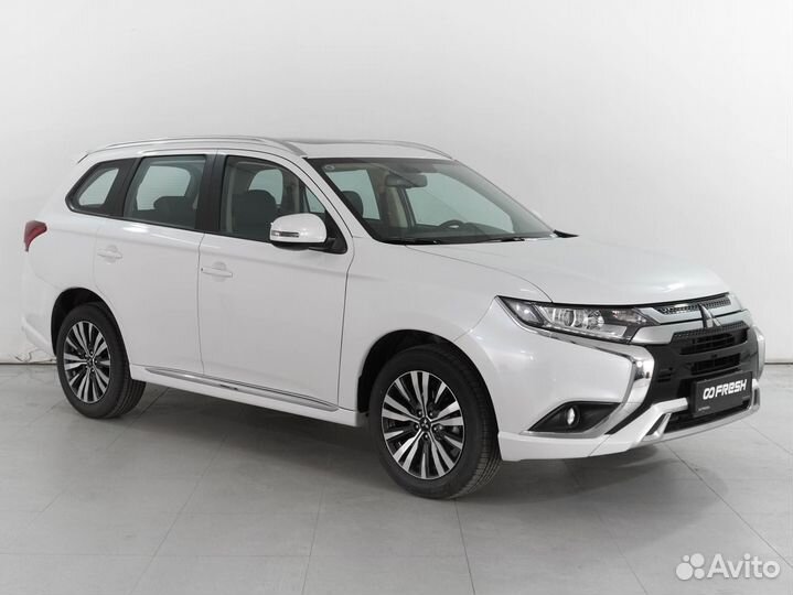 Mitsubishi Outlander 2.0 CVT, 2022, 34 км