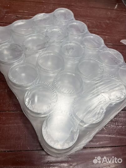 Банка стеклянная с винтовой крышкой