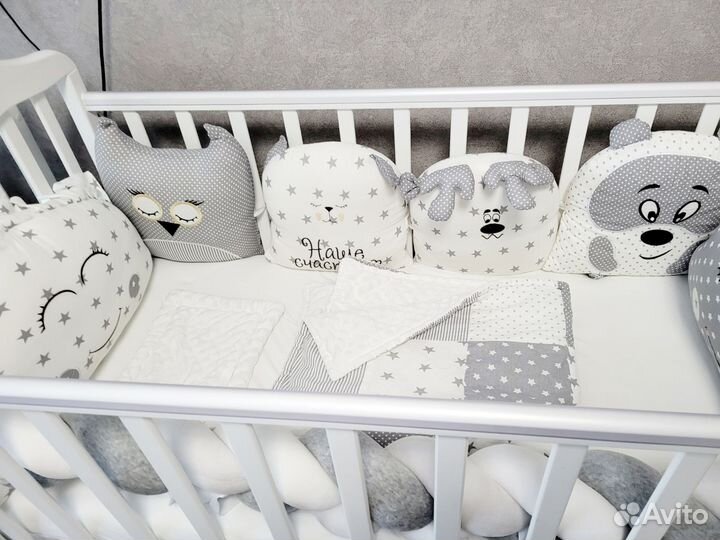 Бортики в детскую кроватку