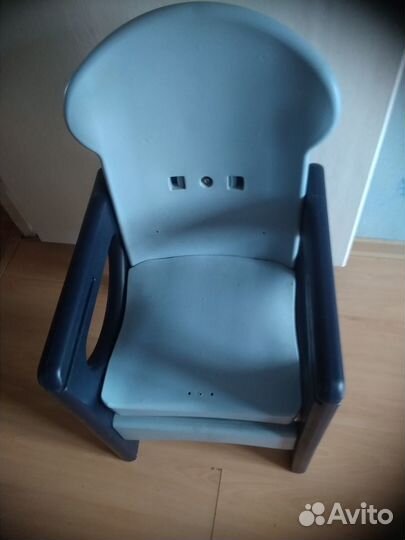 Детский столик для кормления