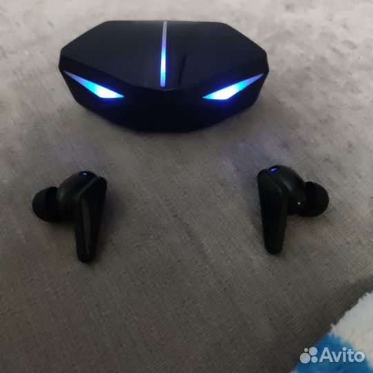 Беспроводные наушники бу