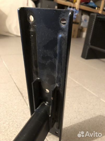 Подвесная подставка (держатель) для телевизора