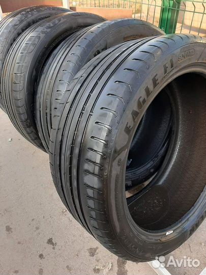 Goodyear Eagle F1 AT 285/40 R21