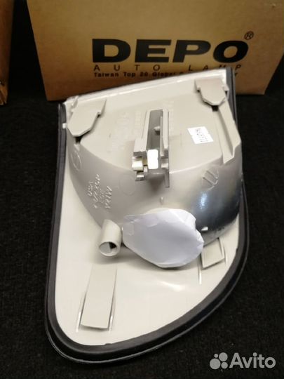 Темные передние поворотники А6 С4