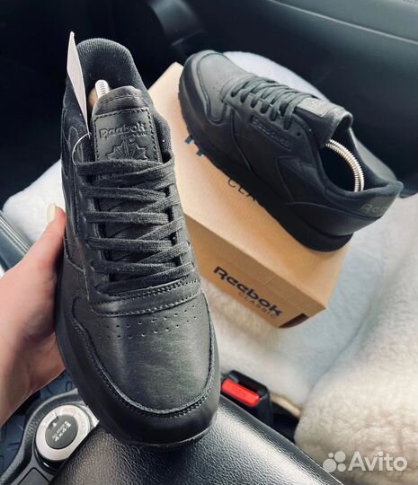 Reebok classic leather р.40-45 кожа/весна