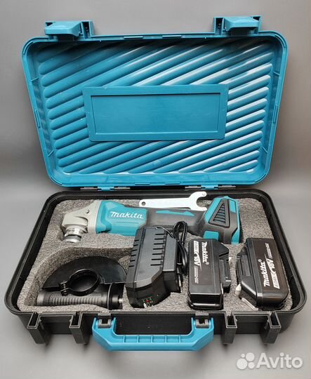 Аккумуляторная болгарка makita