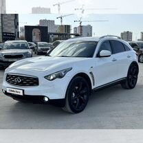 Infiniti FX37 3.7 AT, 2010, 223 000 км, с пробегом, цена 1 850 000 руб.