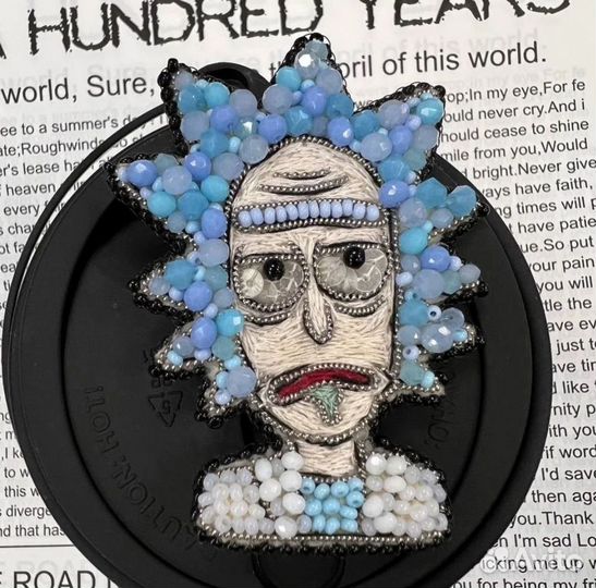 Броши из бисера ручная работа