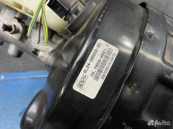 Вакуумный усилитель Ford Explorer 4 U251