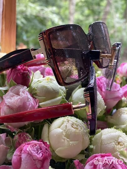 Солнцезащитные очки женские