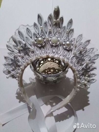 Ободок снежинки