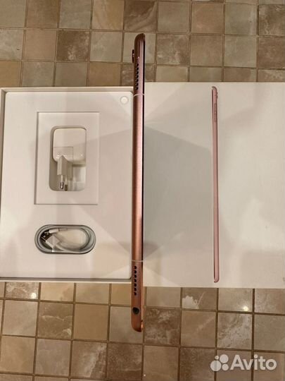 iPad Pro 9.7 256GB rose gold Wi-Fi+Cellular
