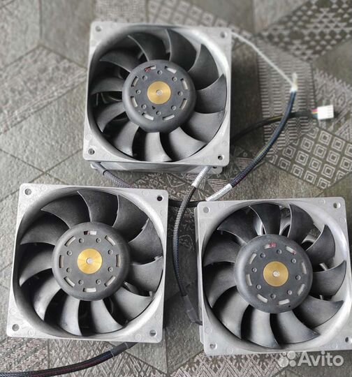 Вентилятор servo g1238b24bbzp-00 24V 2.20A