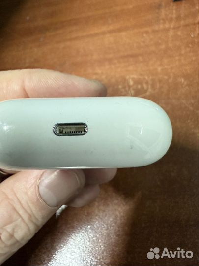 Беспроводные наушники apple airpods