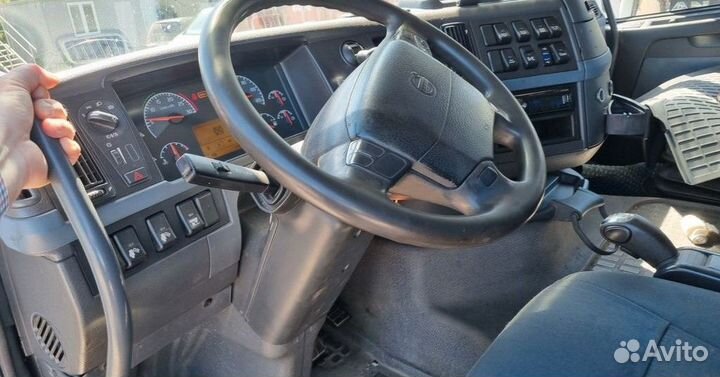 Volvo FH13 с КМУ, 2012