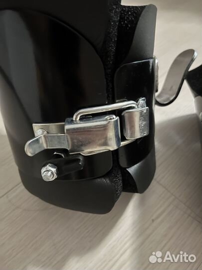 Инверсионные ботинки