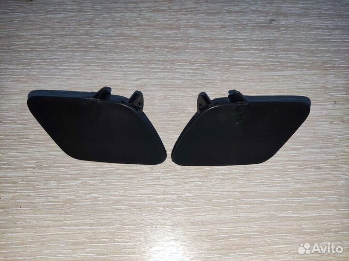 Крышка омывателя фары BMW X5 E70