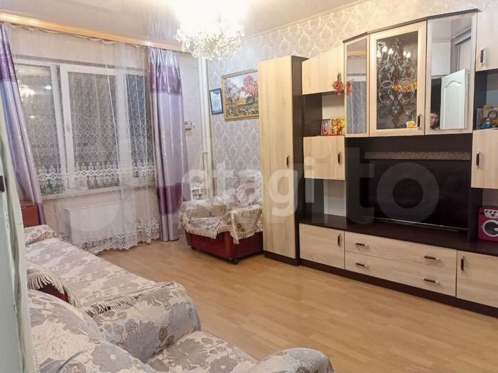 2-к. квартира, 64 м², 8/12 эт.