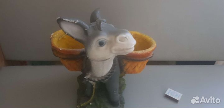 Кашпо Ослик для дачи и другие кашпо