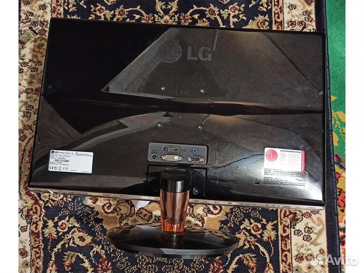 Б/у - монитор - LG-IPS236V