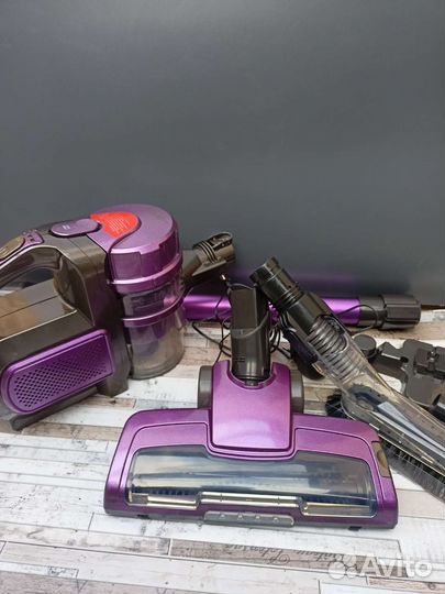 Пылесос Clatronic BS 1307 A