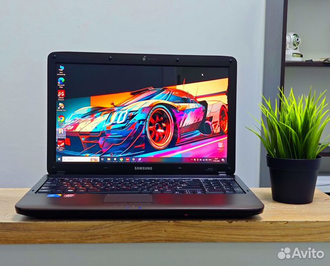 Ноутбук samsung r540