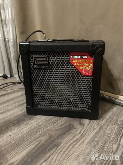 Комбоусилитель Roland Cube 15