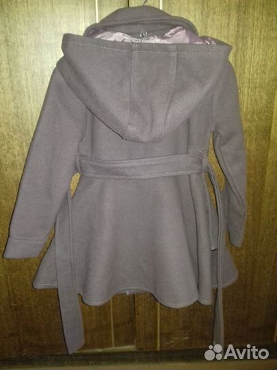 Димисезонное пальто для девочки р.28