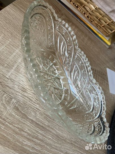 Хрустальная ваза