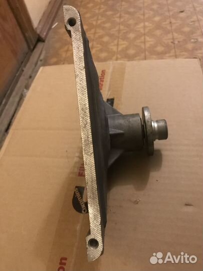 Крышка гбц передняя УАЗ двигатель 409