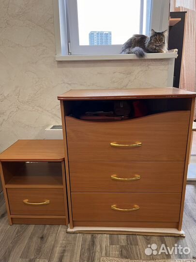 Комод и прикроватная тумба комплект