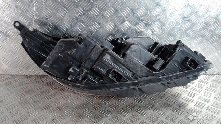 Фара левая Kia Sorento (UM) III 2018