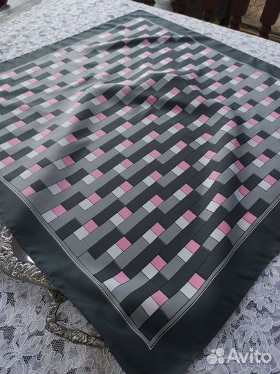 Trevira винтажный платок Италия