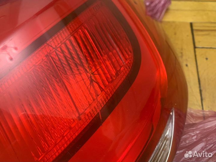Фонарь правый задний внешний Kia Sportage 3
