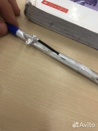 Ручка которой писал влад а4