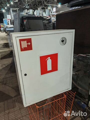 Шкаф для огнетушителей