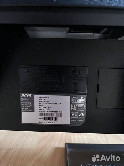Монитор Acer 27