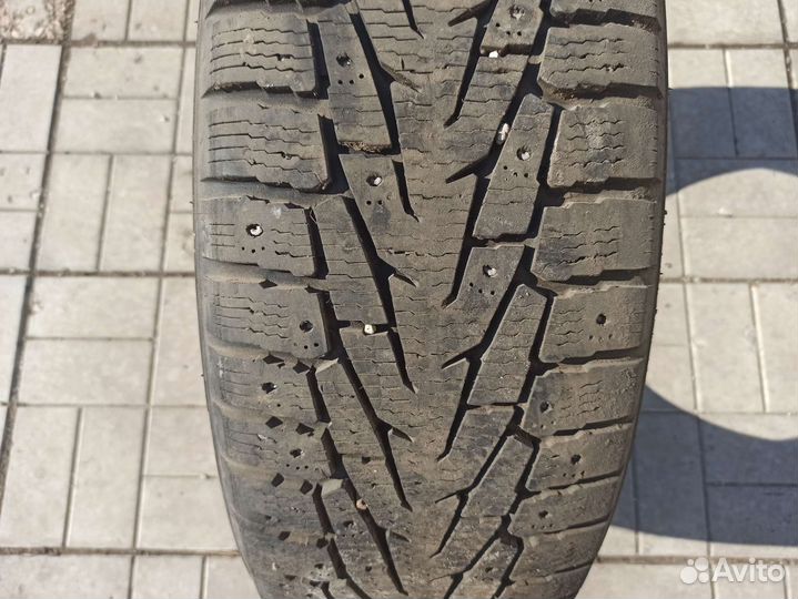 Nokian Tyres Hakkapeliitta 7 225/65 R17