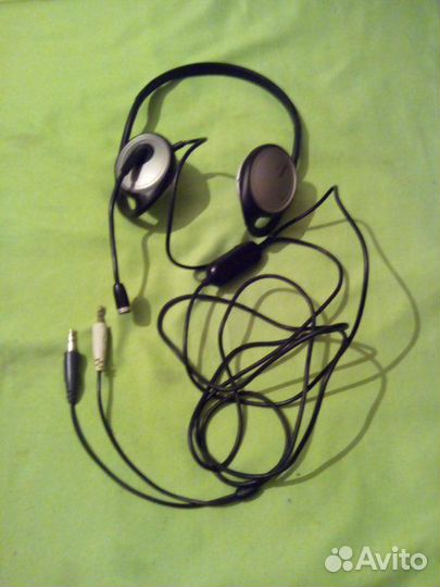 Наушники Philips с микрофоном