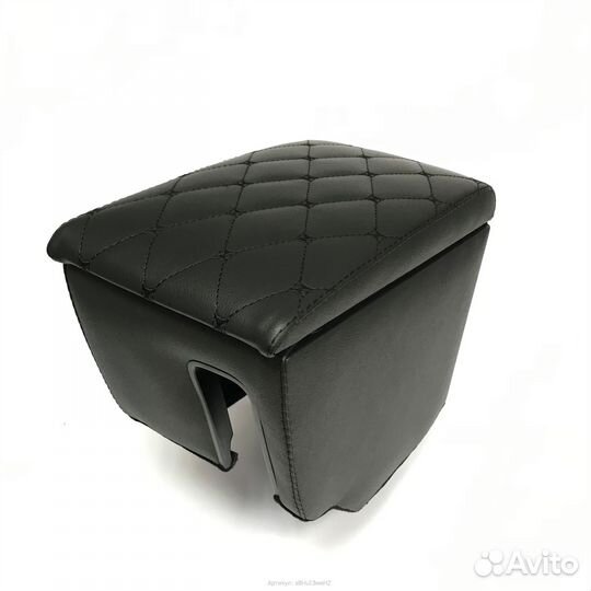 Подлокотник на Hyndai Solaris