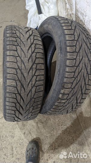 Nokian Tyres Hakkapeliitta R2 SUV 235/60 R18 107R