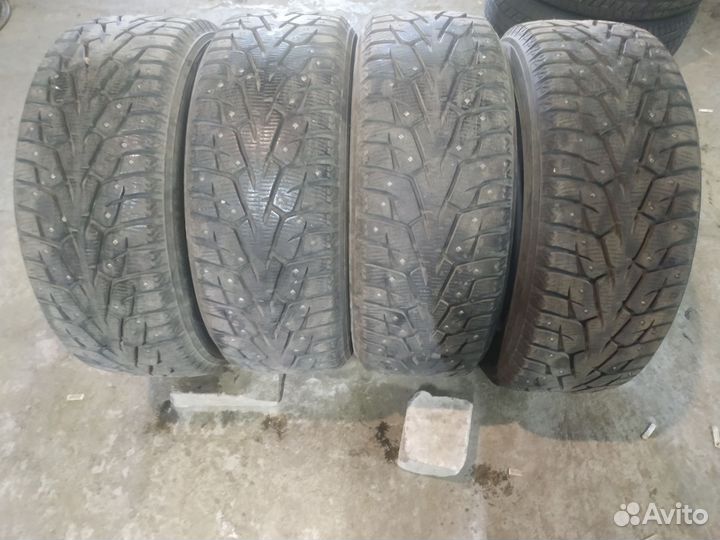 Yokohama Ice Guard IG55 215/50 R17 95T