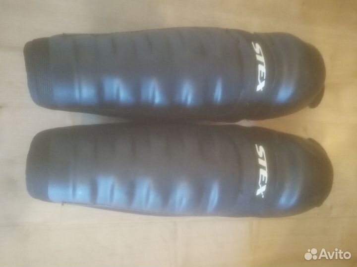 Щитки хоккейные